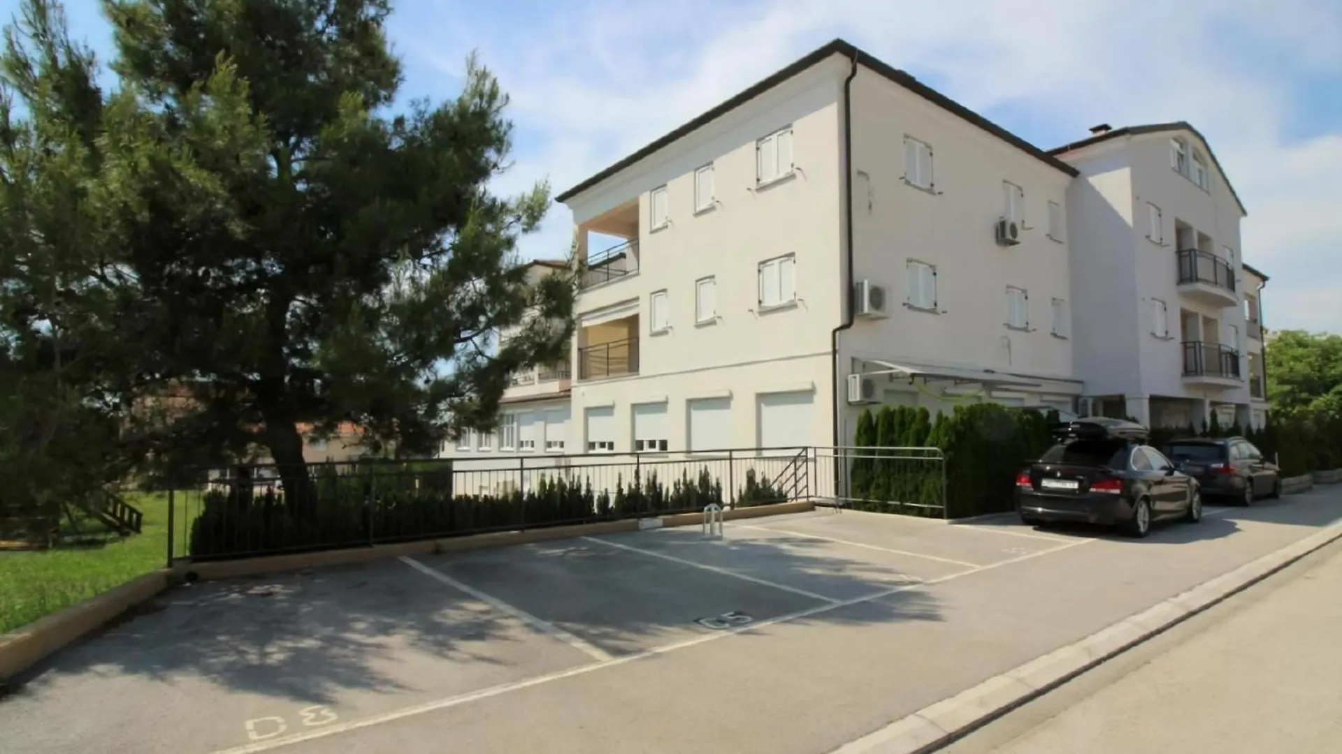 Moderne Ferienwohnung Dolce Vita In Strandnaehe Porec