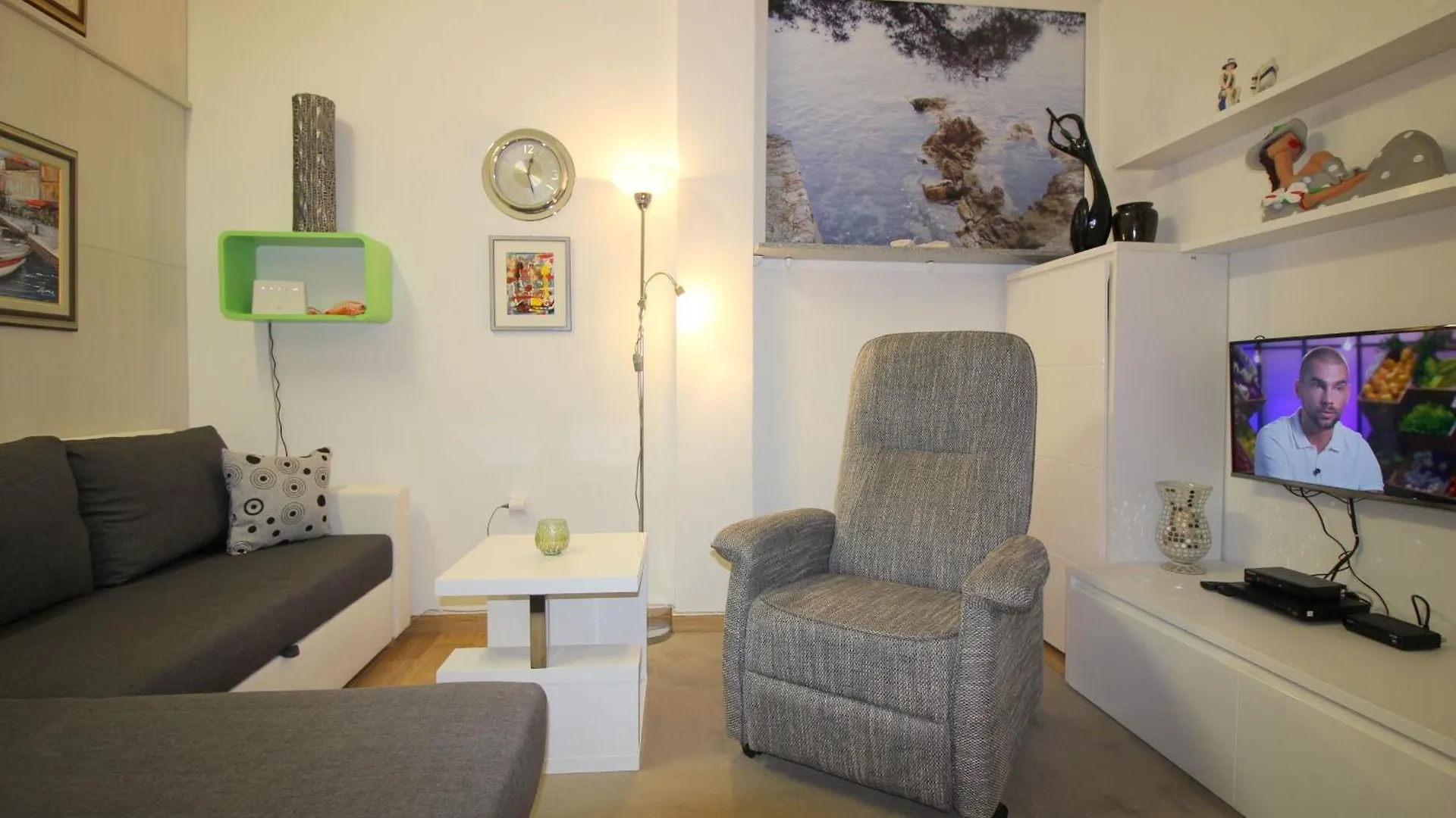 Moderne Ferienwohnung Dolce Vita In Strandnaehe Porec 0*,  Croatia